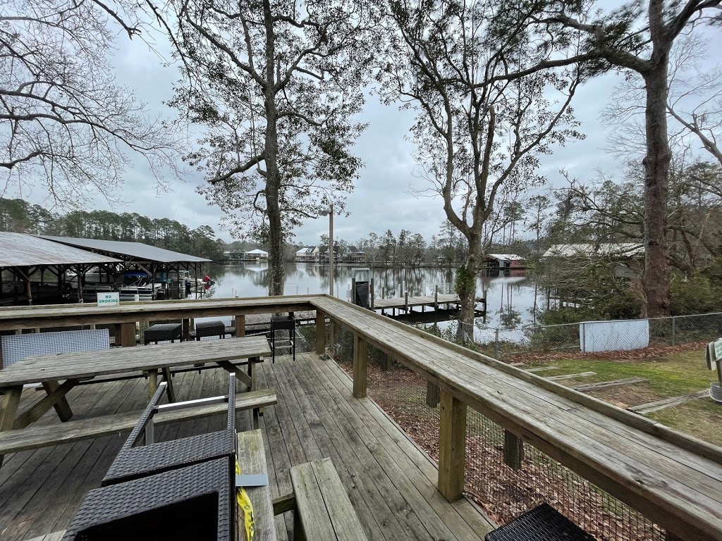 Big Daddys Grill, LLC. | restaurant | 16542 Ferry Rd, Fairhope, AL 36532, USA | 2519908555 OR +1 251-990-8555