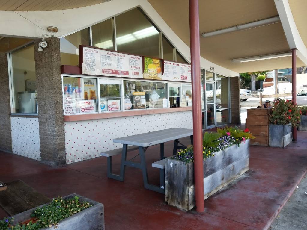 Sno-White Drive-In | meal takeaway | 223 State Park Dr, Aptos, CA 95003, USA | 8316884747 OR +1 831-688-4747