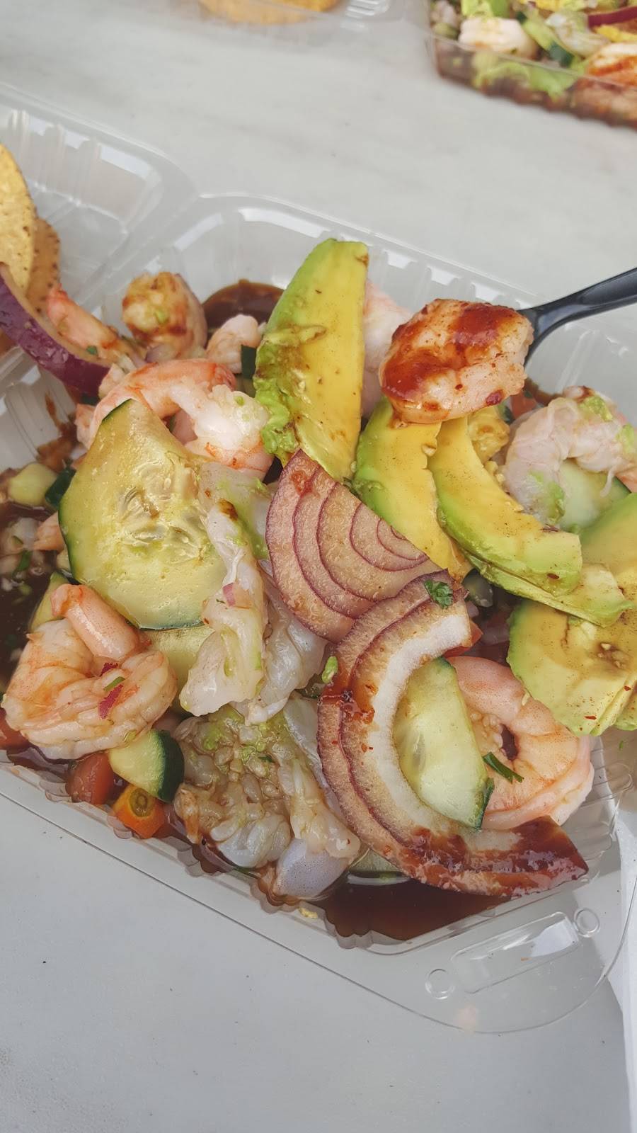 Aguachiles El Tamarindo Taco Truck | restaurant | 3053 International Blvd, Oakland, CA 94601, USA | 5108753693 OR +1 510-875-3693