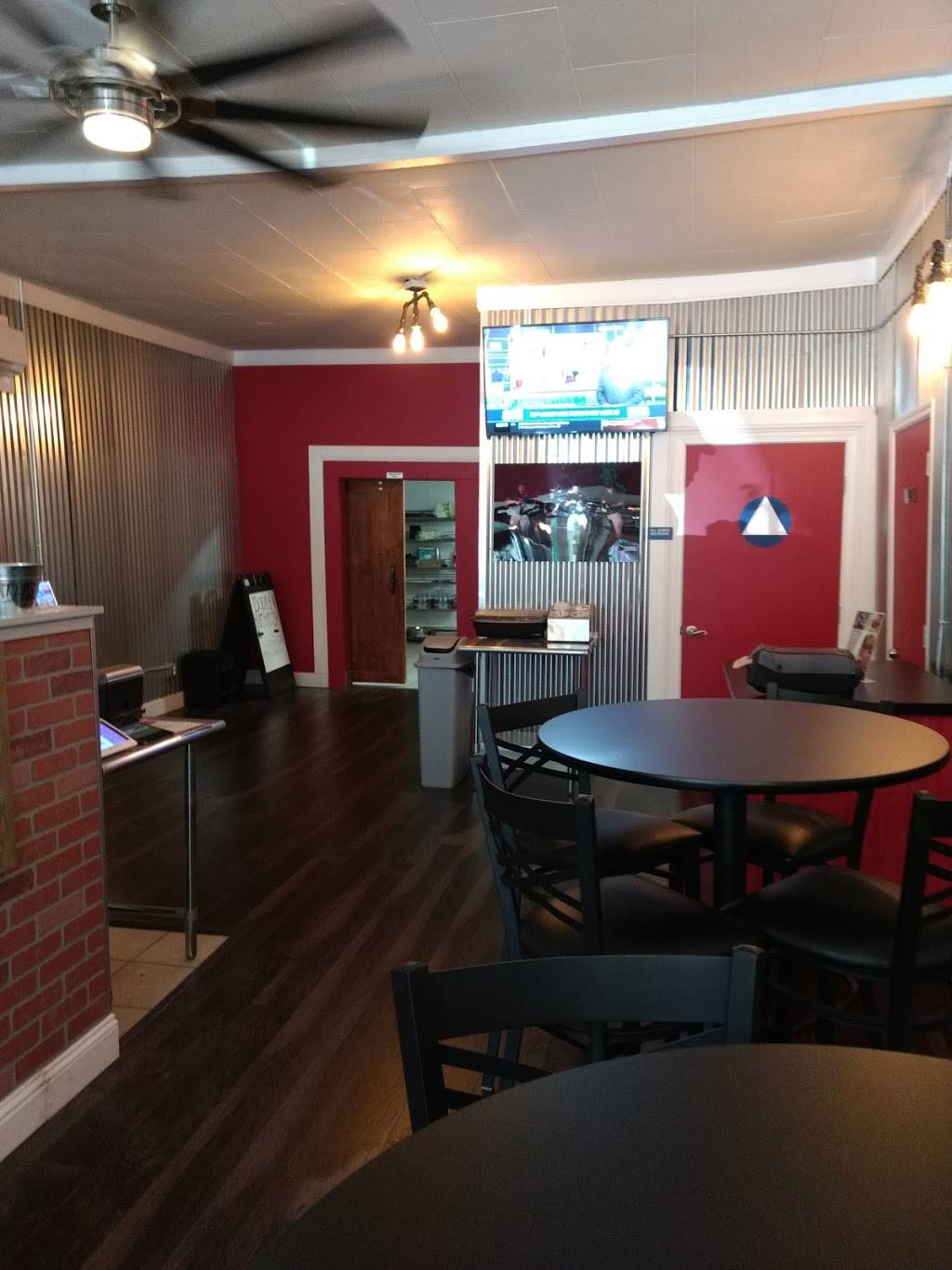 Bounty Hunter Cafe | restaurant | 406 Vernon St, Roseville, CA 95678, USA | 9167720406 OR +1 916-772-0406