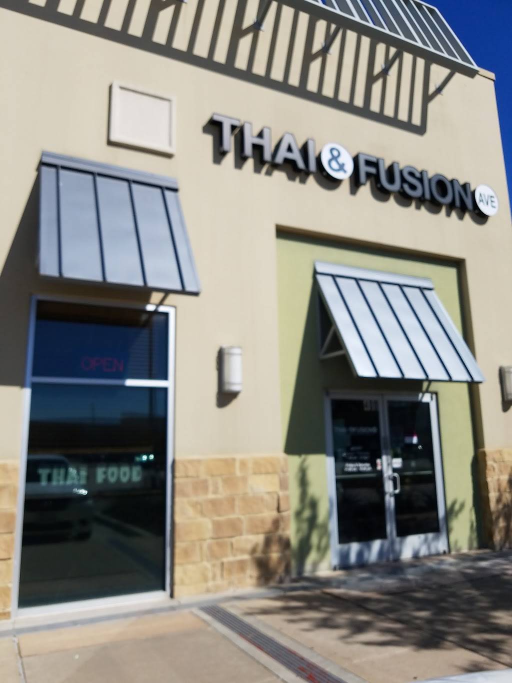 Thai & Fusion Ave | restaurant | 9160 N Fwy Service Rd E #400, Fort Worth, TX 76177, USA | 8177501615 OR +1 817-750-1615