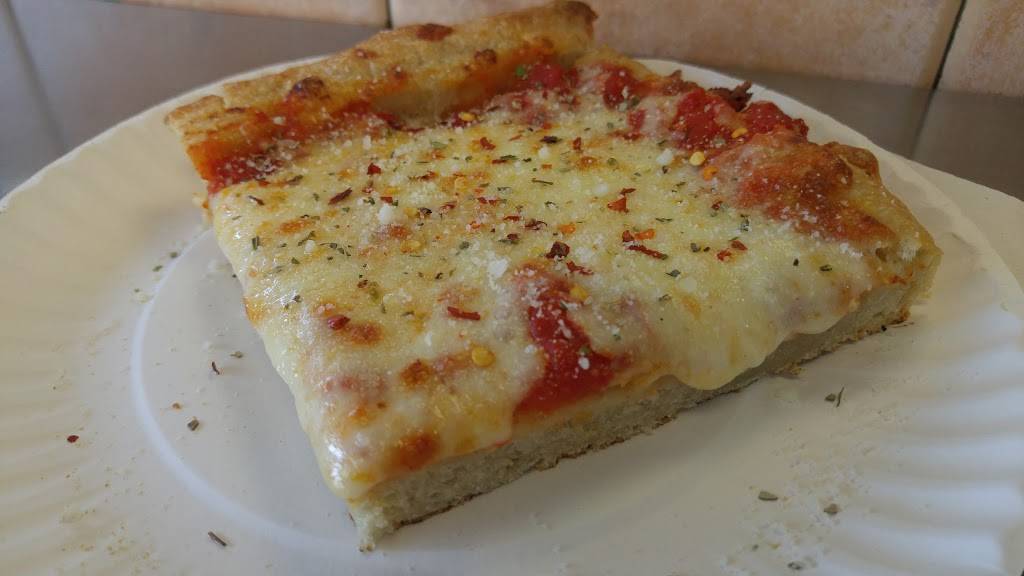 Best Italian Pizza | restaurant | 202 E Fordham Rd, Bronx, NY 10458, USA | 7185625806 OR +1 718-562-5806