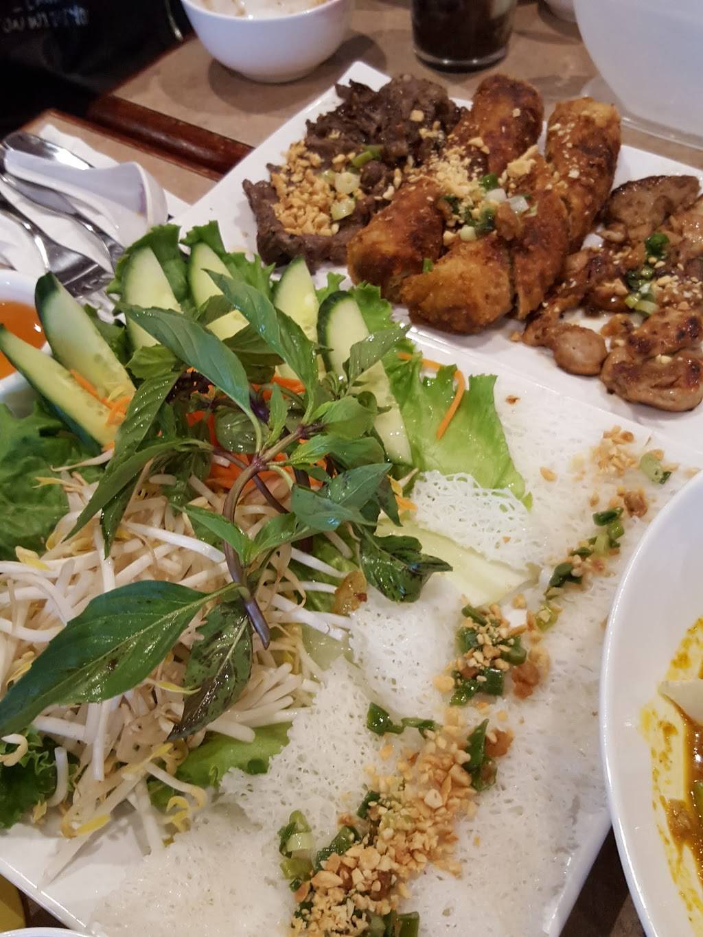 Jasmine Garden Restaurant Pho Vuon Lai | restaurant | 250 Alton Towers Cir, Scarborough, ON M1V 5P5, Canada | 6473515533 OR +1 647-351-5533