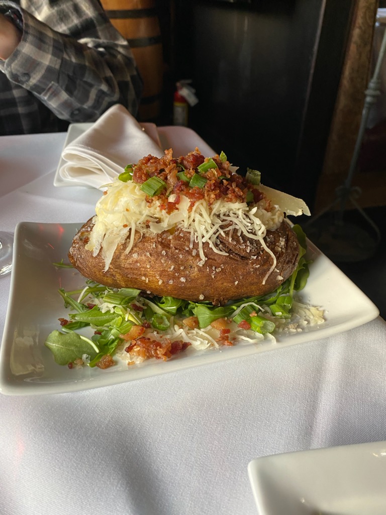 Gatsbys Oceanside Speakeasy & Steakhouse | restaurant | 1355 S Hemlock St, Cannon Beach, OR 97110, USA | 5034364884 OR +1 503-436-4884