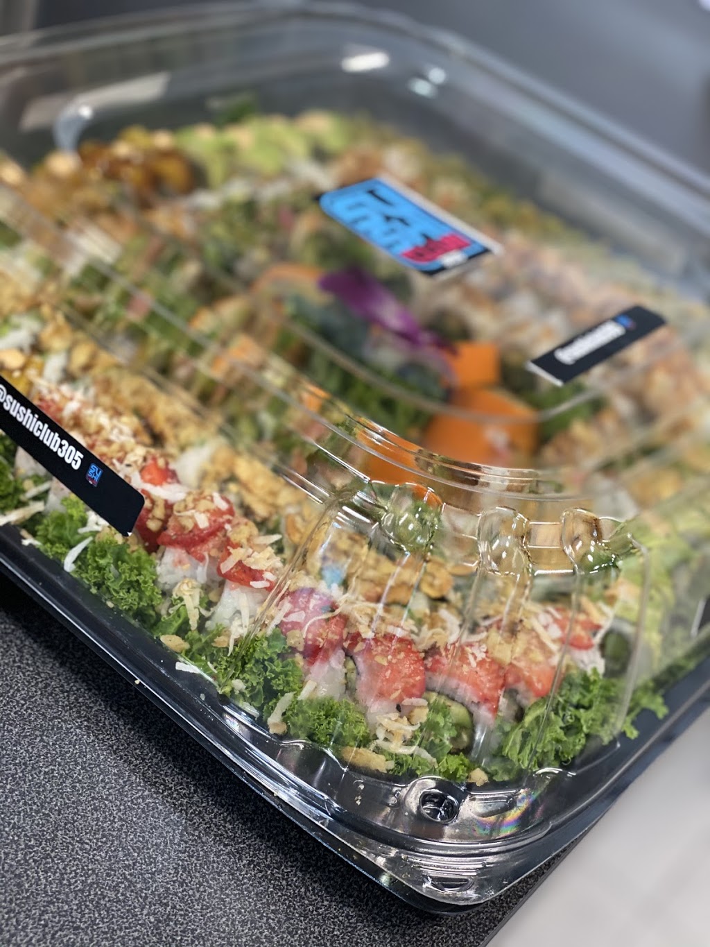 Sushi Club 305 | restaurant | 2475 NW 95th Ave STE 7, Doral, FL 33172, USA | 7866145859 OR +1 786-614-5859