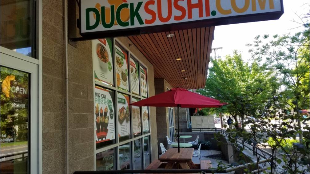 Duck Sushi | restaurant | 750 E 13th Ave, Eugene, OR 97401, USA | 5416544122 OR +1 541-654-4122