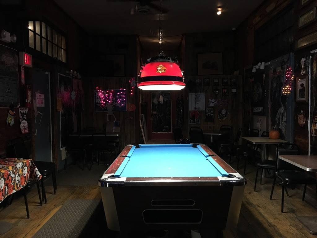 Barnard Crossing Bar & Grill | restaurant | 2435 Dewey Ave, Rochester, NY 14615, USA | 5856211720 OR +1 585-621-1720