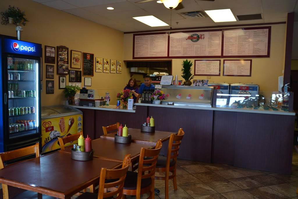 Mama Ks Pizza and Grille | restaurant | 5250 Grand Ave, Gurnee, IL 60031, USA | 8472498229 OR +1 847-249-8229