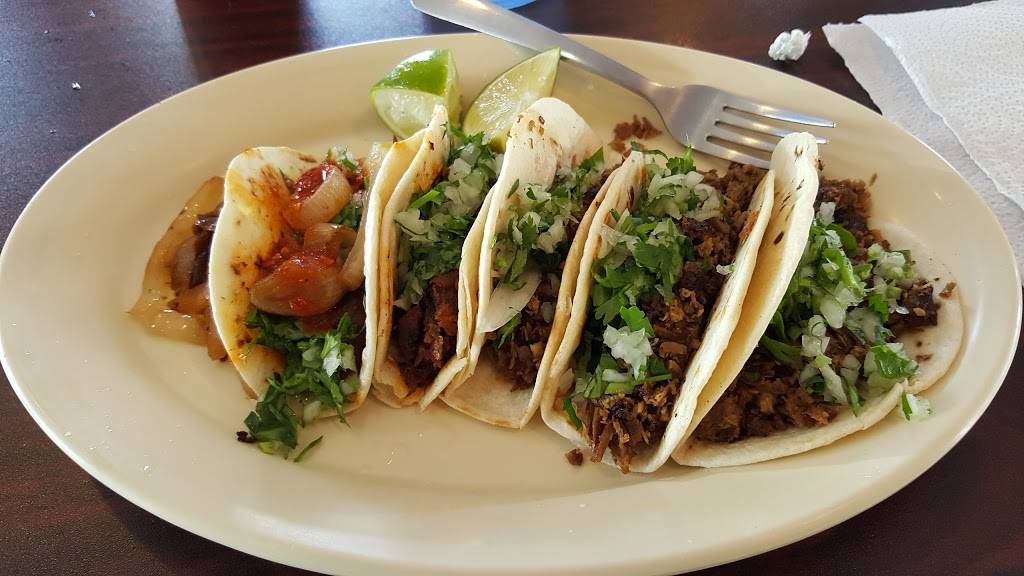 La Paisanita Taqueria | restaurant | 440 W Davis St, Dallas, TX 75208, USA | 2149420000 OR +1 214-942-0000