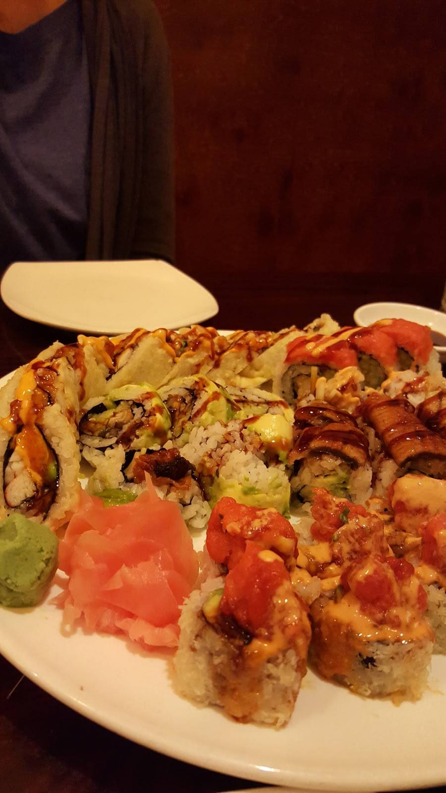 Aki Sushi | restaurant | 436 NJ-36, Port Monmouth, NJ 07758, USA | 7324718811 OR +1 732-471-8811