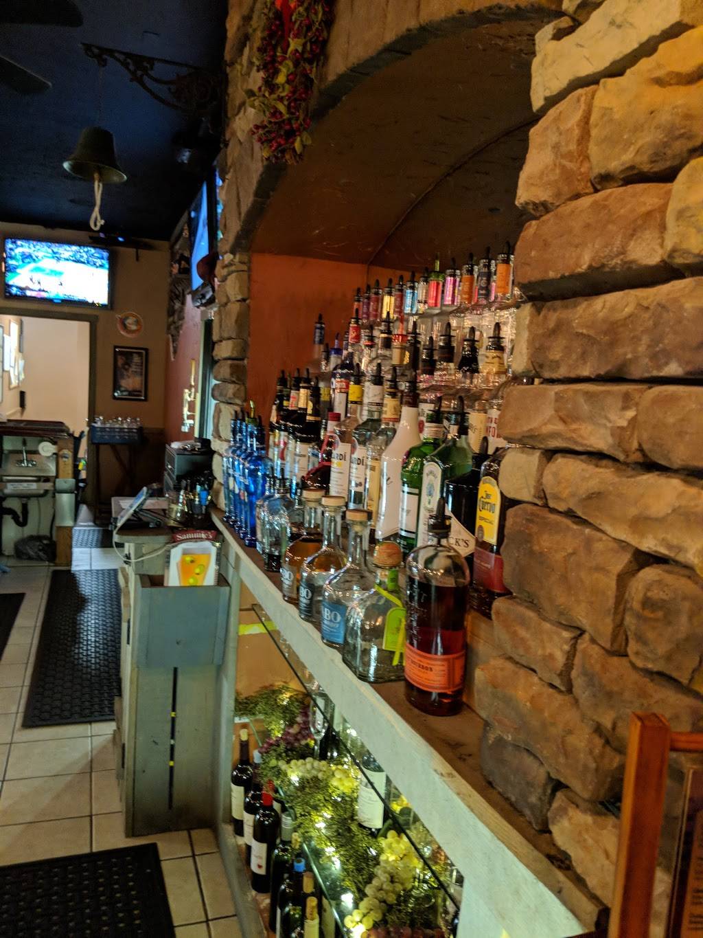 Sammies Bar and Grill | restaurant | 498 South Ave, Tallmadge, OH 44278, USA | 2346788334 OR +1 234-678-8334