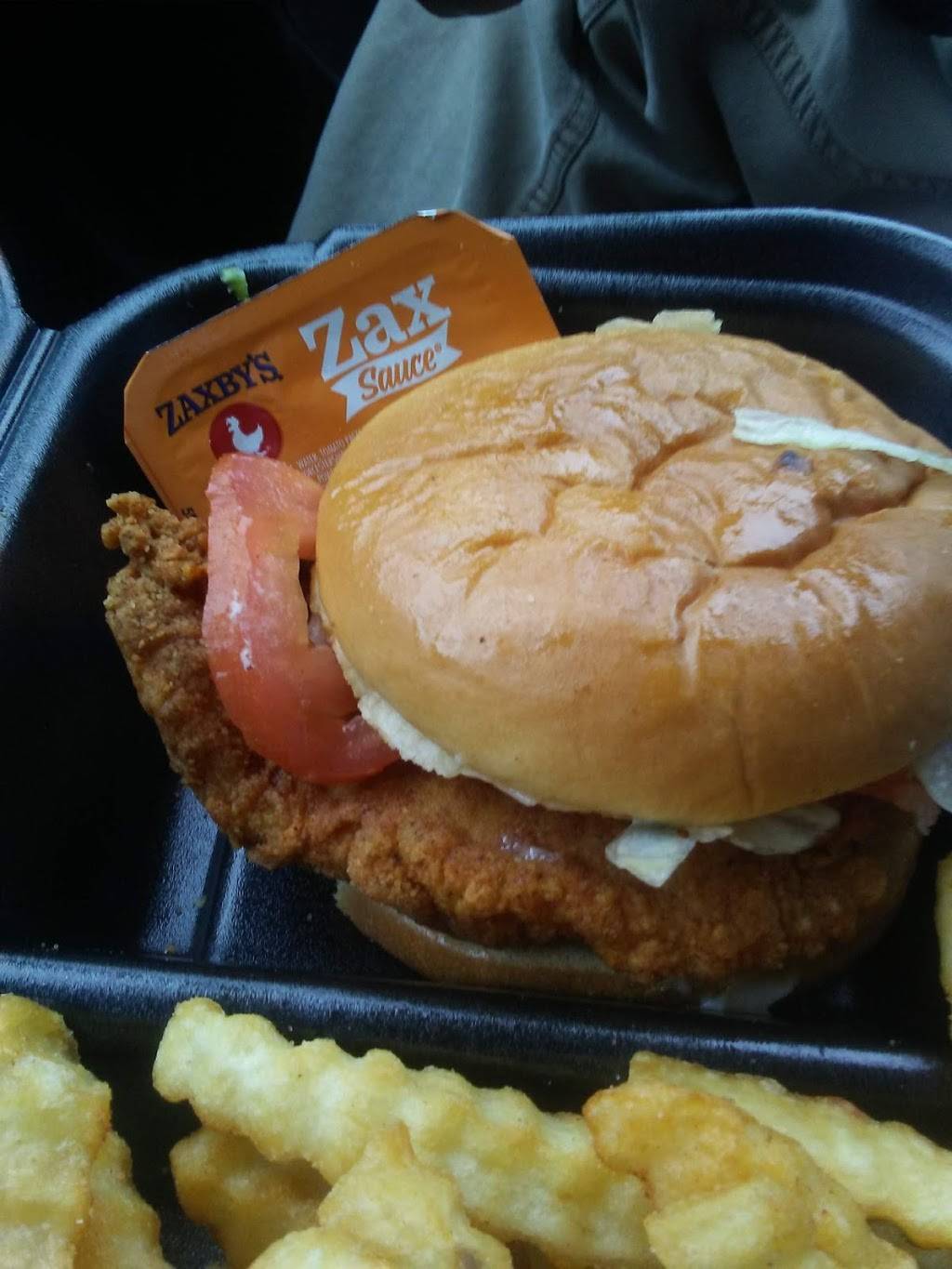 Zaxbys Chicken Fingers & Buffalo Wings | restaurant | 511 N Chancery St, McMinnville, TN 37110, USA | 9314743939 OR +1 931-474-3939