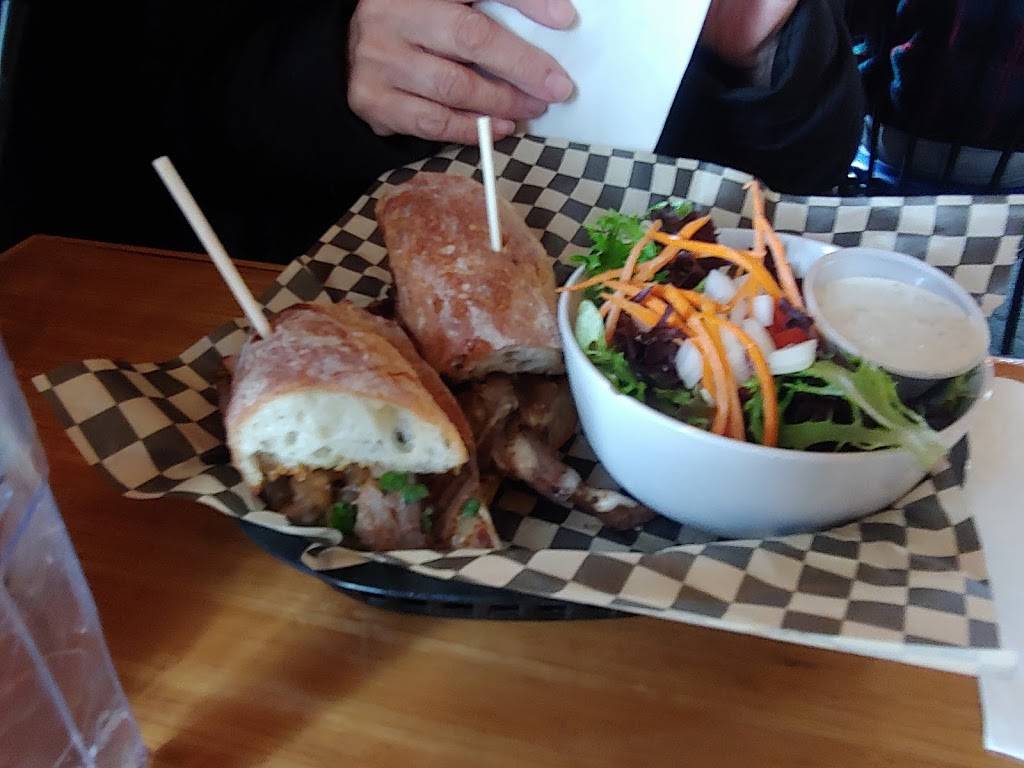 Sellwood Public House | restaurant | 8132 SE 13th Ave, Portland, OR 97202, USA | 5037360179 OR +1 503-736-0179