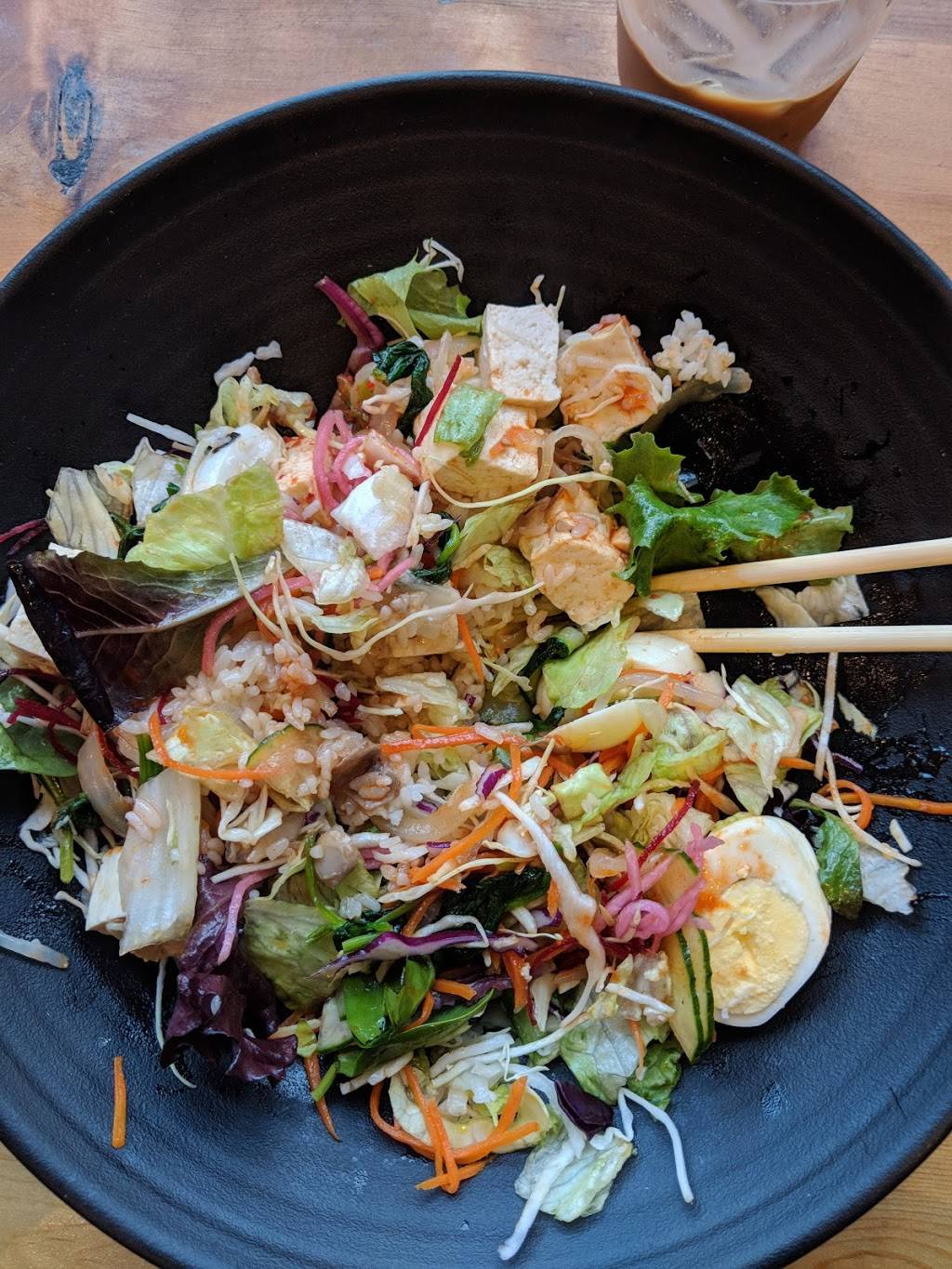 En Hakkore Bibimbap & Taco | restaurant | 1840 N Damen Ave, Chicago, IL 60647, USA | 7737729880 OR +1 773-772-9880