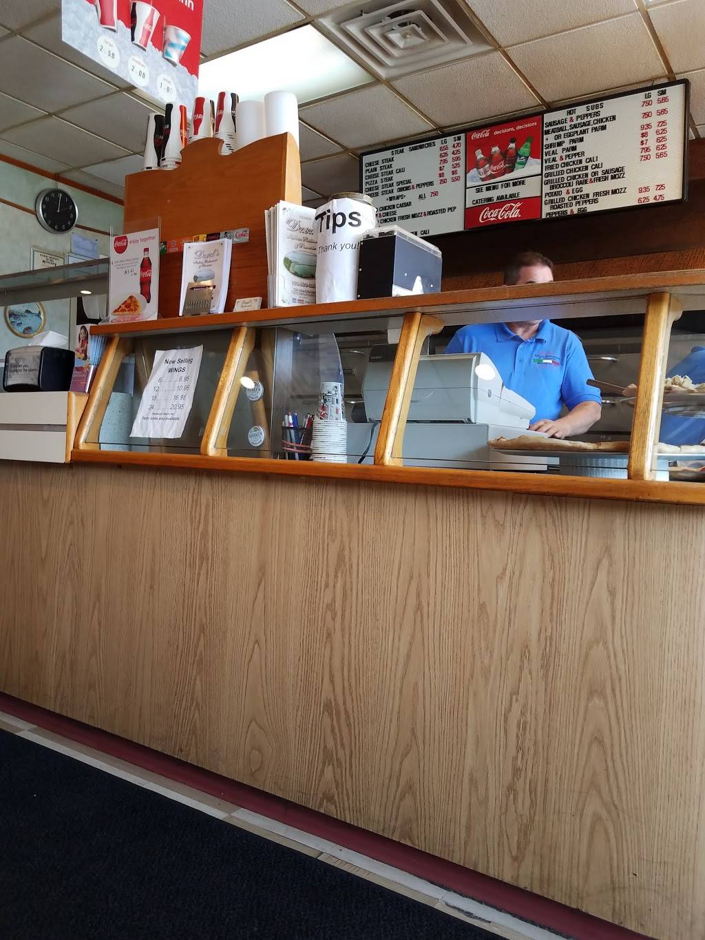 Dusals Italian Restaurant and Pizzeria | restaurant | 340 Union Hill Rd, Manalapan Township, NJ 07726, USA | 7325364089 OR +1 732-536-4089