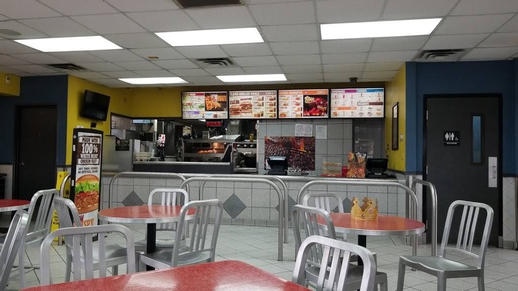 Burger King | restaurant | 5901 S University Dr, Davie, FL 33328, USA | 9544348832 OR +1 954-434-8832