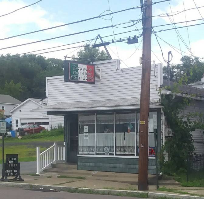 Peppes Pizza & Subs | restaurant | 52 E Carey St, Wilkes-Barre, PA 18705, USA | 5702704589 OR +1 570-270-4589