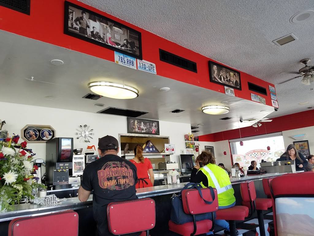 Jovis Diner | restaurant | 123 N E St, San Bernardino, CA 92401, USA | 9098884893 OR +1 909-888-4893