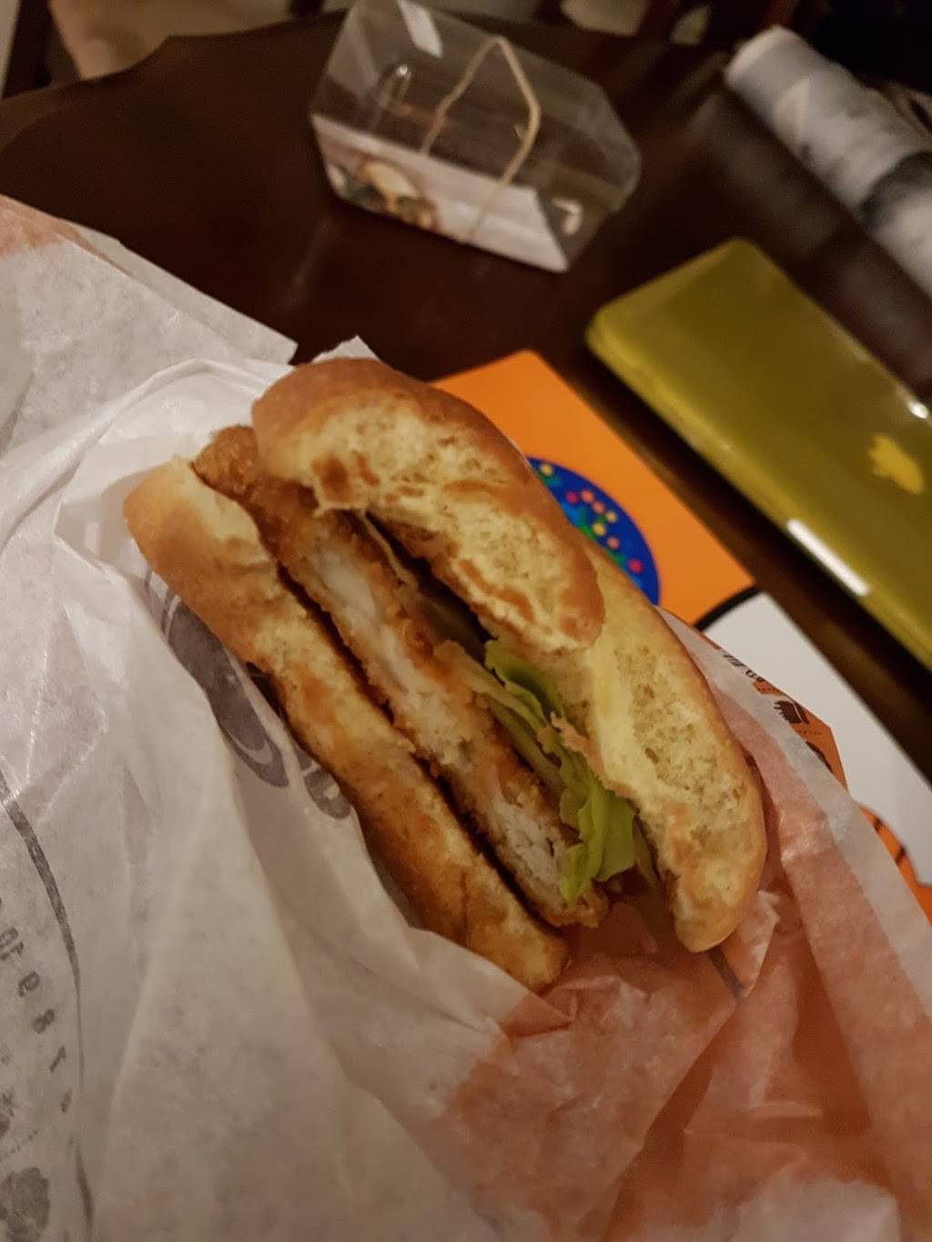 Burger King | restaurant | 4141 Dixie Rd, Mississauga, ON L4W 1V5, Canada | 9056241664 OR +1 905-624-1664