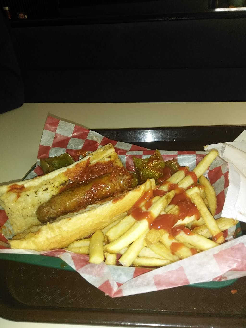 Beefys | restaurant | 5749 Harlem Ave, Chicago, IL 60638, USA | 7732298430 OR +1 773-229-8430