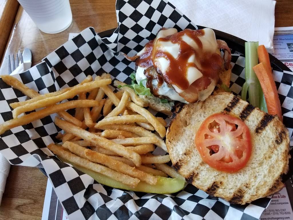 Sport Island | restaurant | 108 Riverside Blvd, Northville, NY 12134, USA | 5188632003 OR +1 518-863-2003