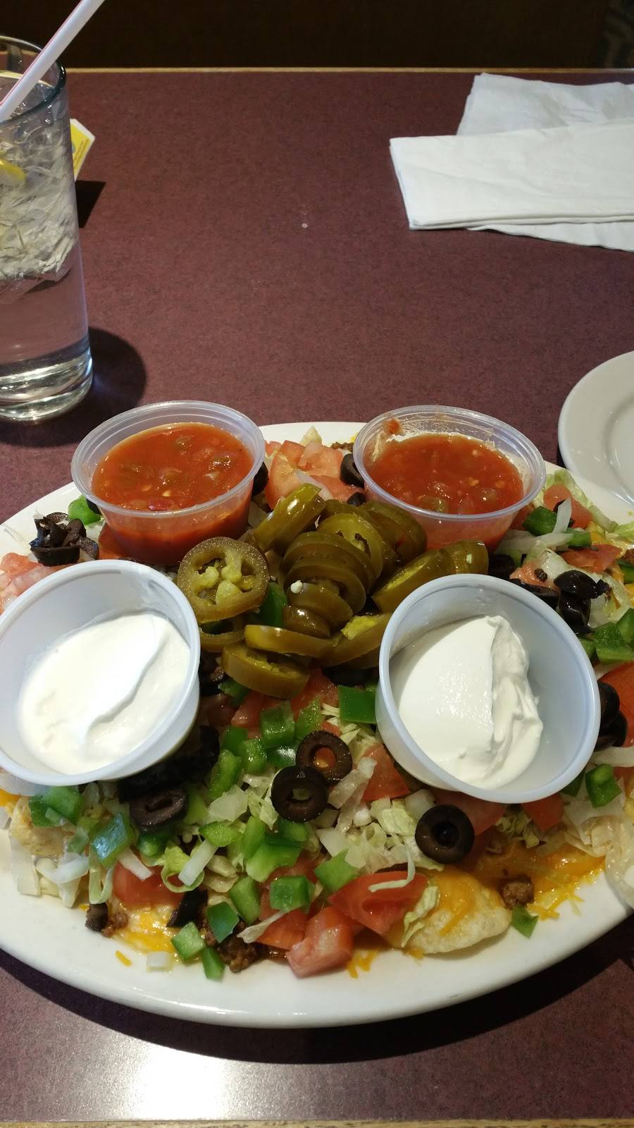 Hungry Wolf | restaurant | 20400 E Austin Rd, Manchester, MI 48158, USA | 7344289380 OR +1 734-428-9380