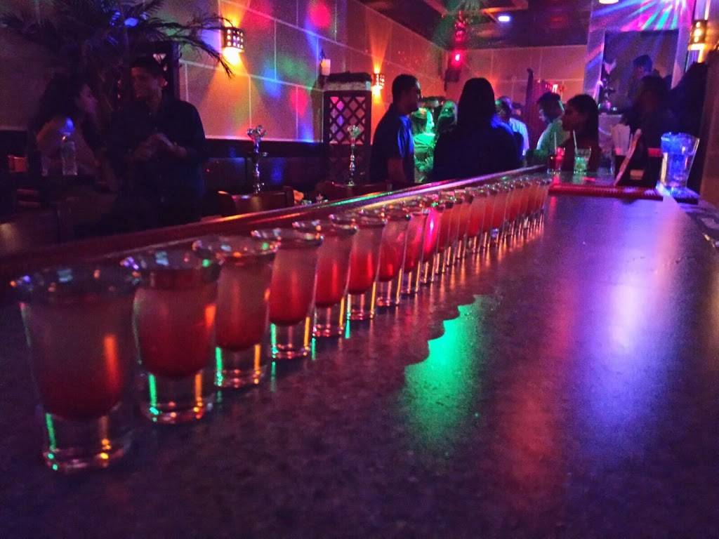 Le Caire Lounge | night club | 279 Hillside Avenue, Williston Park, NY 11596, USA | 5168775072 OR +1 516-877-5072