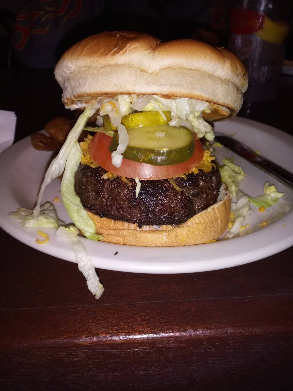 GBs Patio Bar & Grill | restaurant | 8117 Maple St, New Orleans, LA 70118, USA | 5046551573 OR +1 504-655-1573