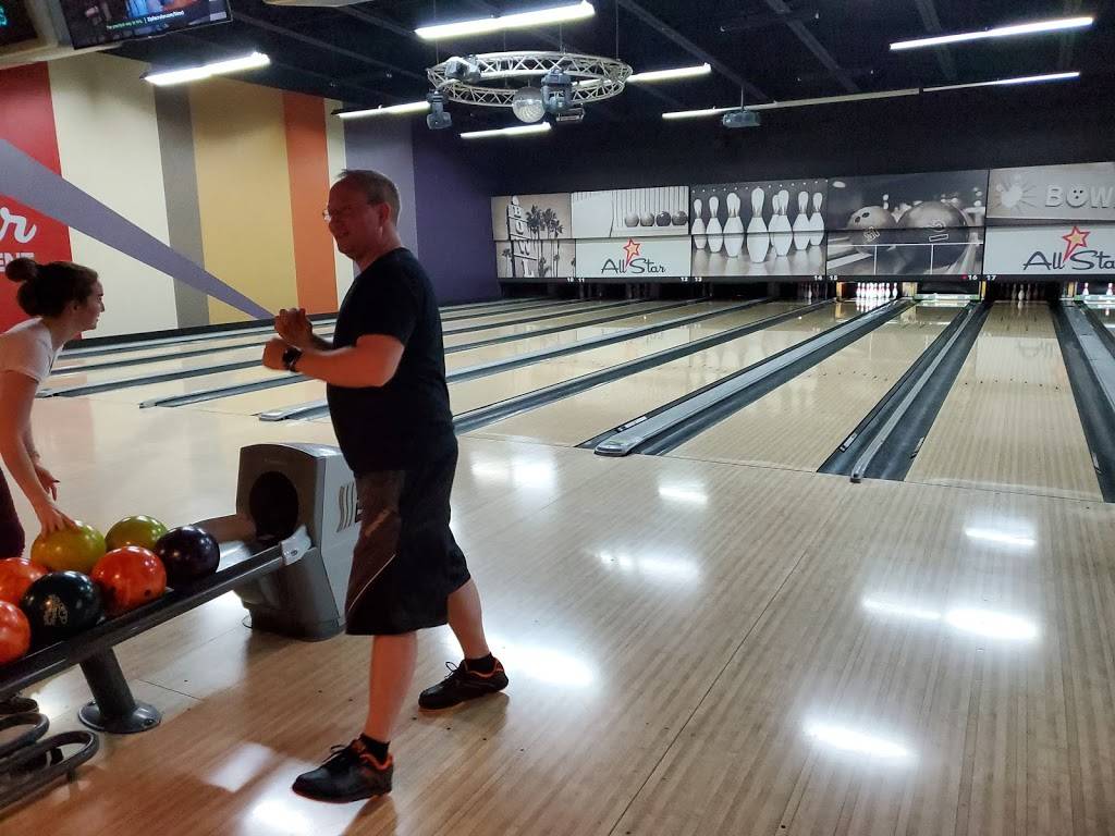 Pins & Ales - Tooele | restaurant | 1111 N 200 W, Tooele, UT 84074, USA | 8015721122 OR +1 801-572-1122