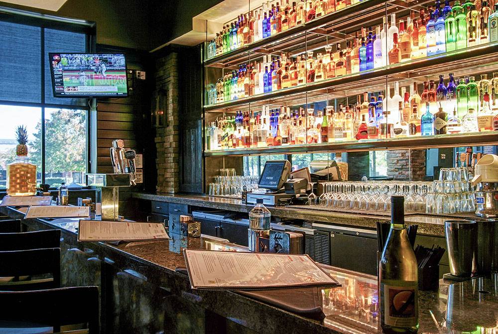 Firebirds Wood Fired Grill | restaurant | 4600 Merchants Circle, Collierville, TN 38017, USA | 9018501603 OR +1 901-850-1603