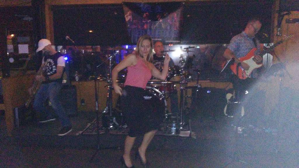 Bar Racing | night club | 1359 Rue Principale, Granby, QC J2G 8X8, Canada | 4503721112 OR +1 450-372-1112