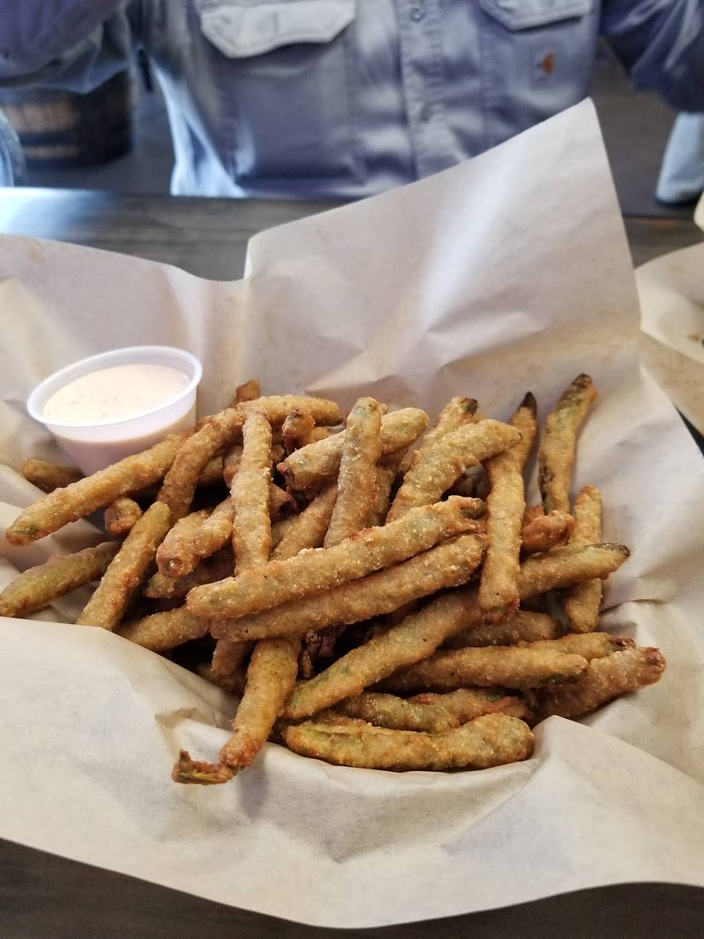 Porkchop and Bubbas BBQ | restaurant | 1230 H St suite a, Bakersfield, CA 93301, USA | 6615204227 OR +1 661-520-4227