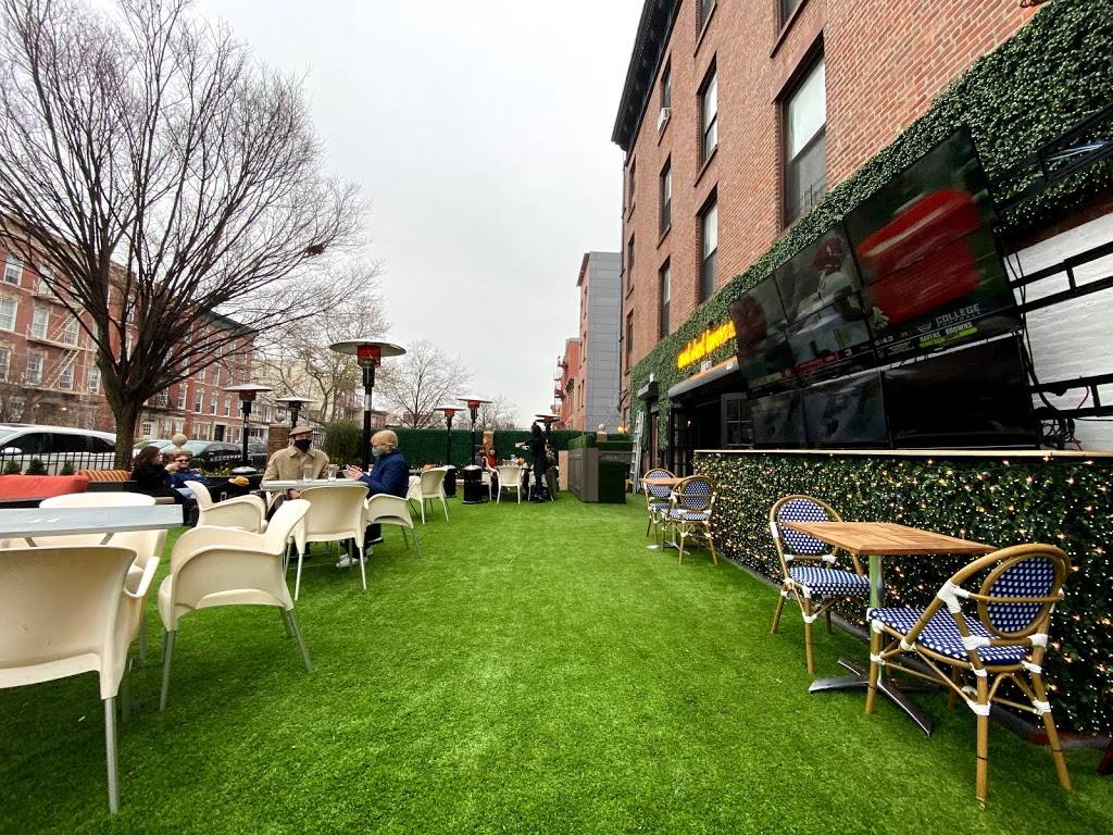 Court Street Tavern | restaurant | 449 Court St, Brooklyn, NY 11231, USA | 9292980321 OR +1 929-298-0321