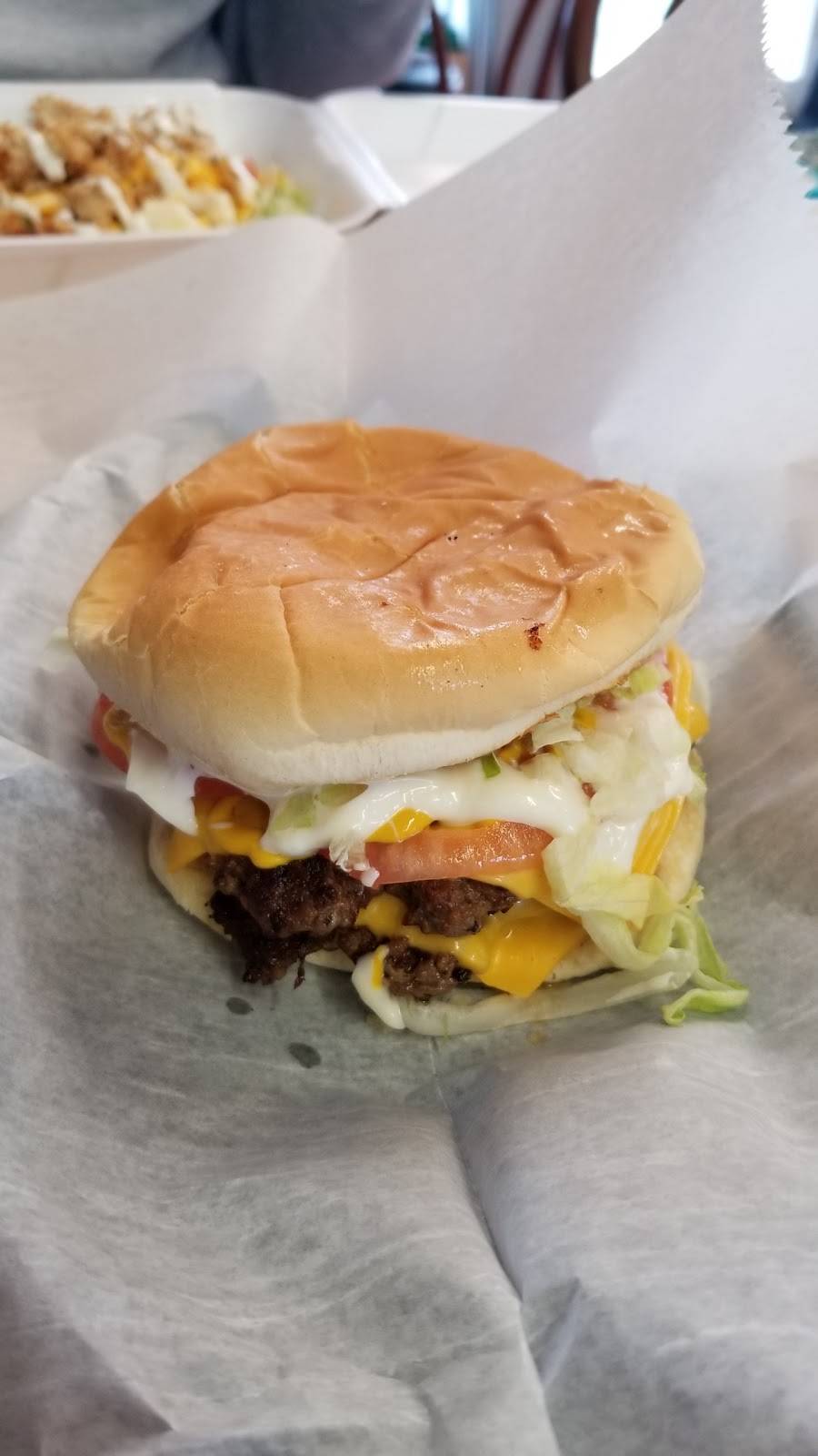 Js Corner | restaurant | 102 S Lynn Ave, Elizabethton, TN 37643, USA | 4235473300 OR +1 423-547-3300