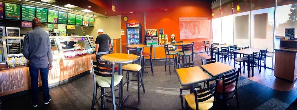 Subway Restaurants | restaurant | 9842 National Blvd, Los Angeles, CA 90034, USA | 3102870330 OR +1 310-287-0330