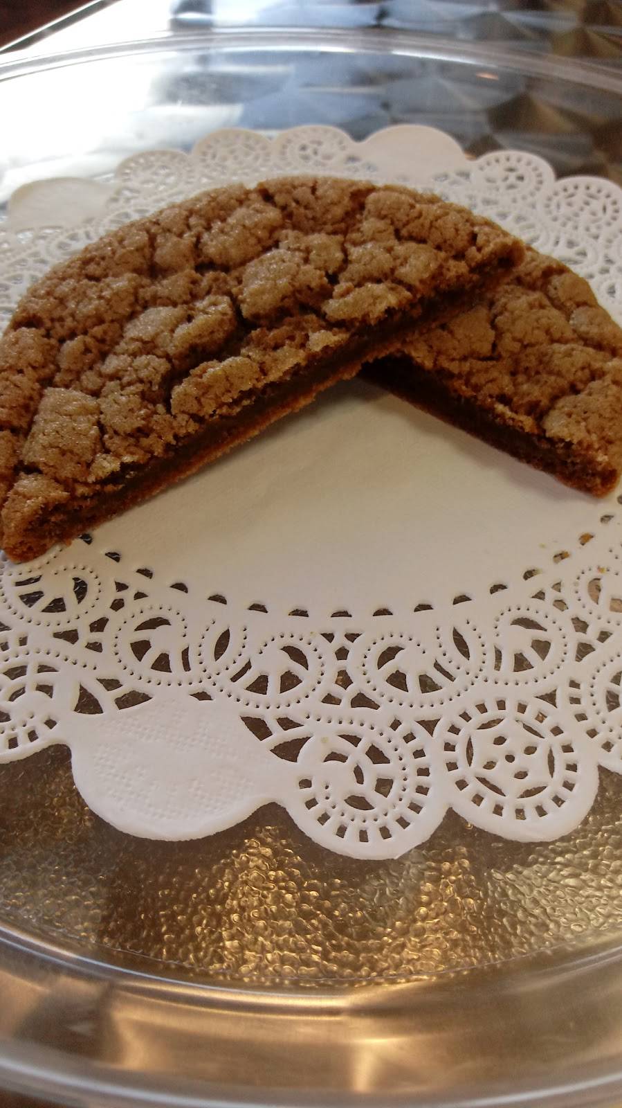 Blondies | bakery | 555 S Auburn St E, Colfax, CA 95713, USA | 5306486577 OR +1 530-648-6577