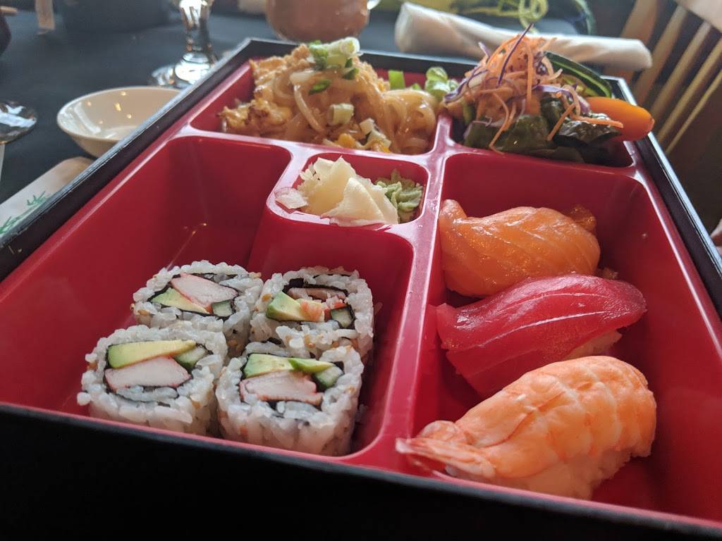 Moon Thai Sushi Restaurant | restaurant | 7179 Valley Blvd, Blowing Rock, NC 28605, USA | 8284149905 OR +1 828-414-9905