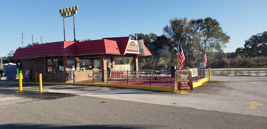 M&M Old Hickory Smokehouse BBQ | restaurant | 419 E, FL-44, Wildwood, FL 34785, USA | 4072098063 OR +1 407-209-8063