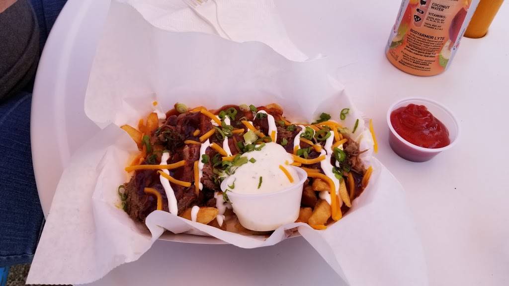 Truck Yard | restaurant | 5959 Grove Ln, The Colony, TX 75056, USA | 4694016764 OR +1 469-401-6764