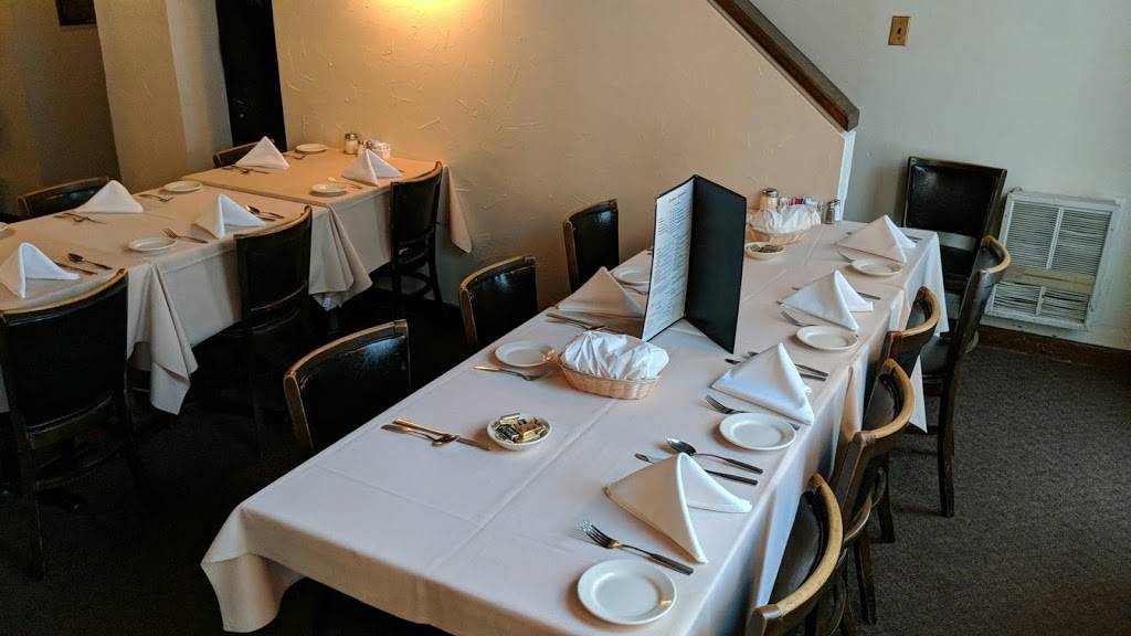 Sabatinos Italian Restaurant | restaurant | 901 Fawn St, Baltimore, MD 21202, USA | 4107272667 OR +1 410-727-2667