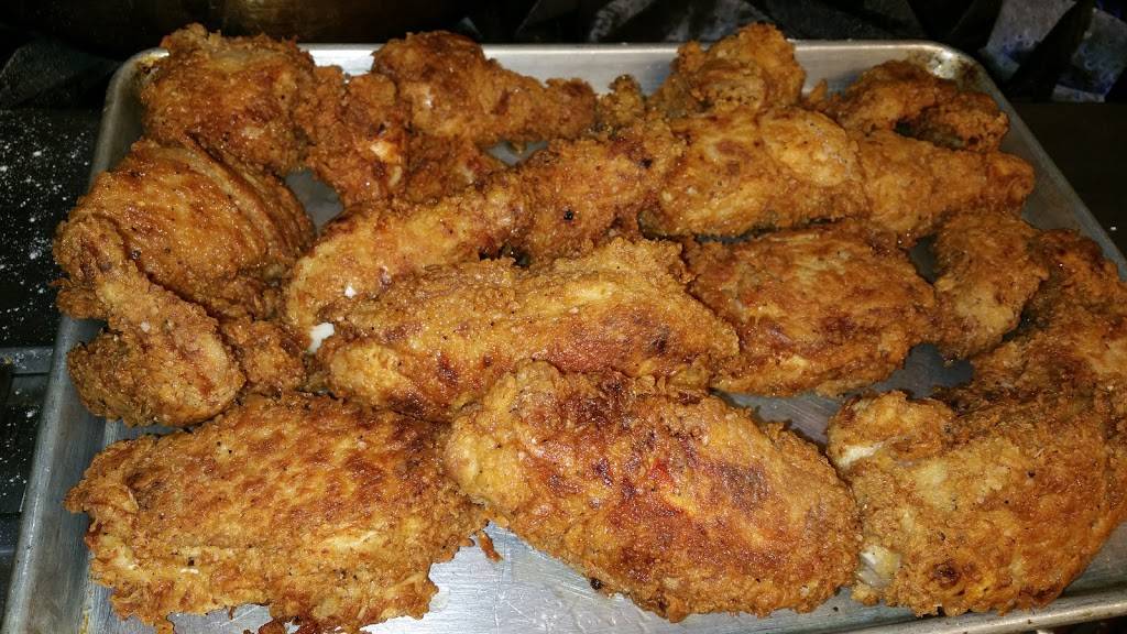 BAGOCK Fried Chicken & Doughnuts | meal takeaway | 173 Montrose Ave, Brooklyn, NY 11206, USA | 3475294596 OR +1 347-529-4596