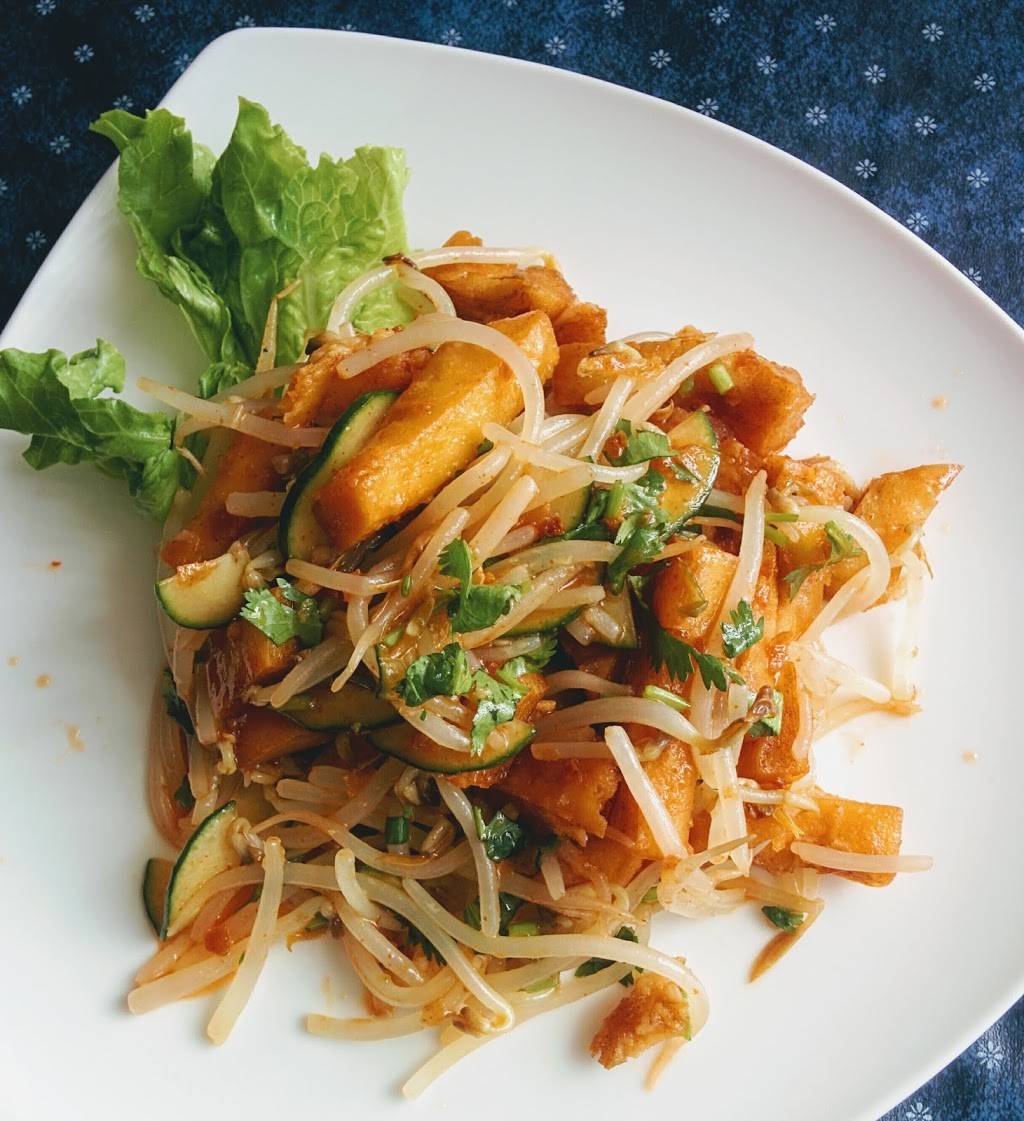 Royal Myanmar Restaurant | restaurant | 1848, 644, Center Ave, West View, PA 15229, USA | 4124153380 OR +1 412-415-3380