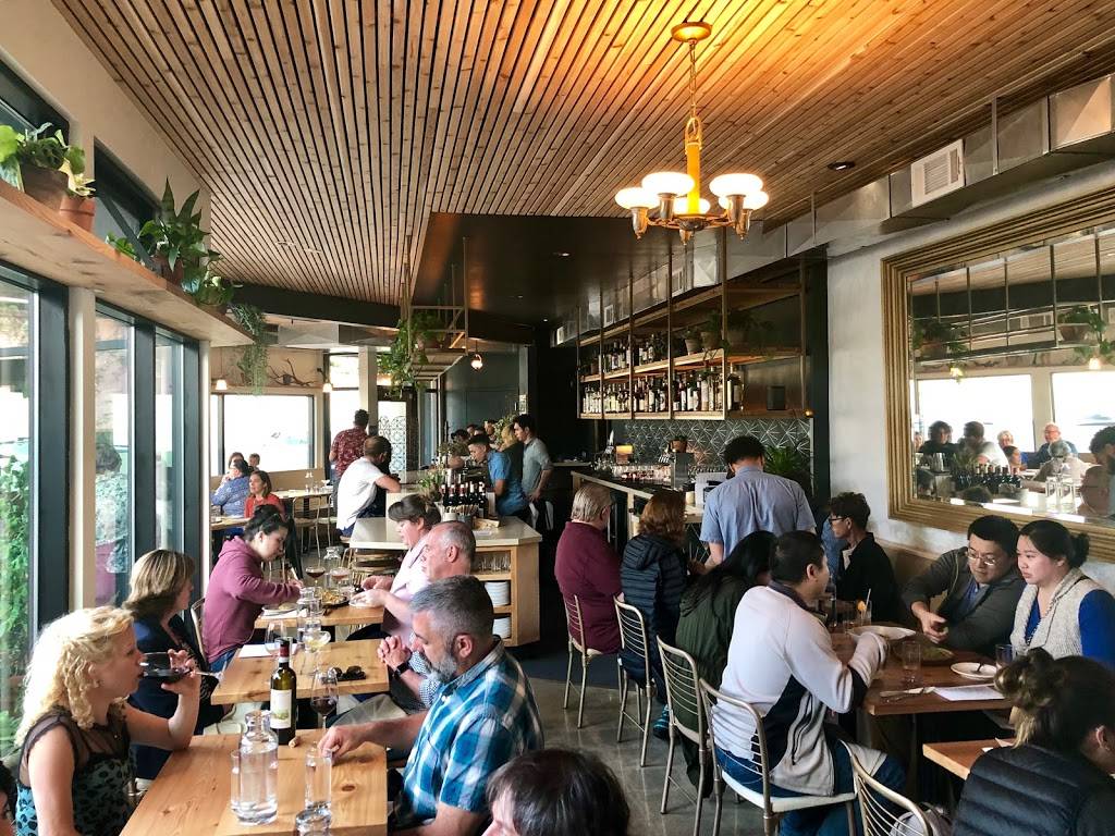 Top Hatters Kitchen and Bar | restaurant | 855 MacArthur Blvd, San Leandro, CA 94577, USA | 5107779777 OR +1 510-777-9777