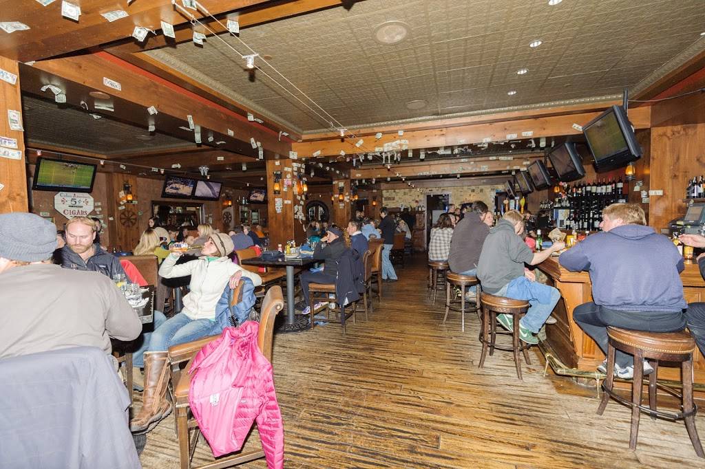 Cutthroats Saloon | restaurant | 111 Country Club Dr, Incline Village, NV 89451, USA | 7758321234 OR +1 775-832-1234