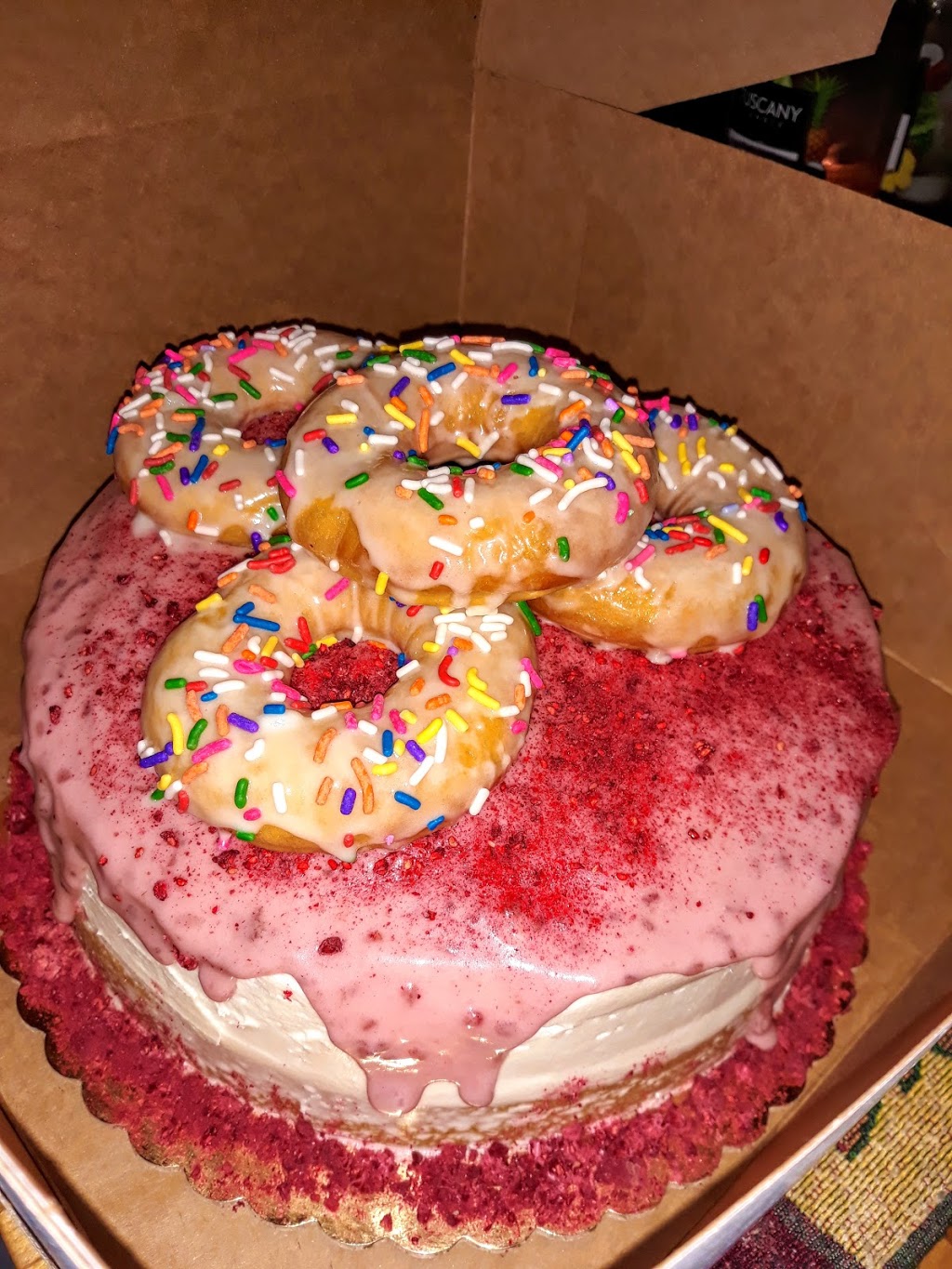 Misfit Doughnuts and Treats | restaurant | 133 Gregory St, Rochester, NY 14620, USA | 5852711233 OR +1 585-271-1233