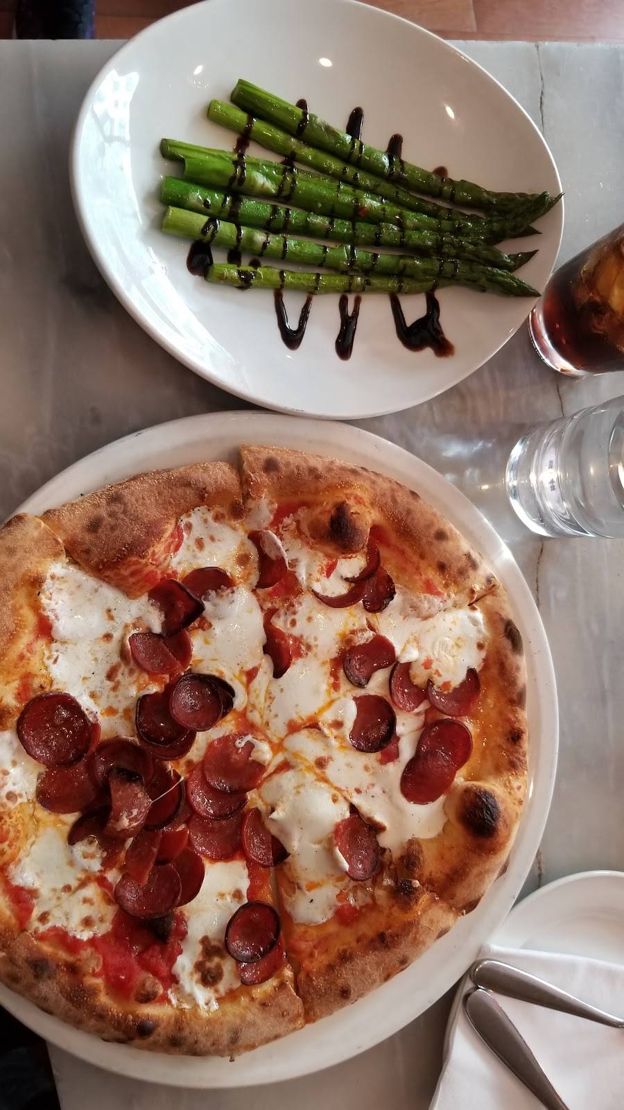 RedRocks Old Town | restaurant | 904 King St, Alexandria, VA 22314, USA | 7037179873 OR +1 703-717-9873