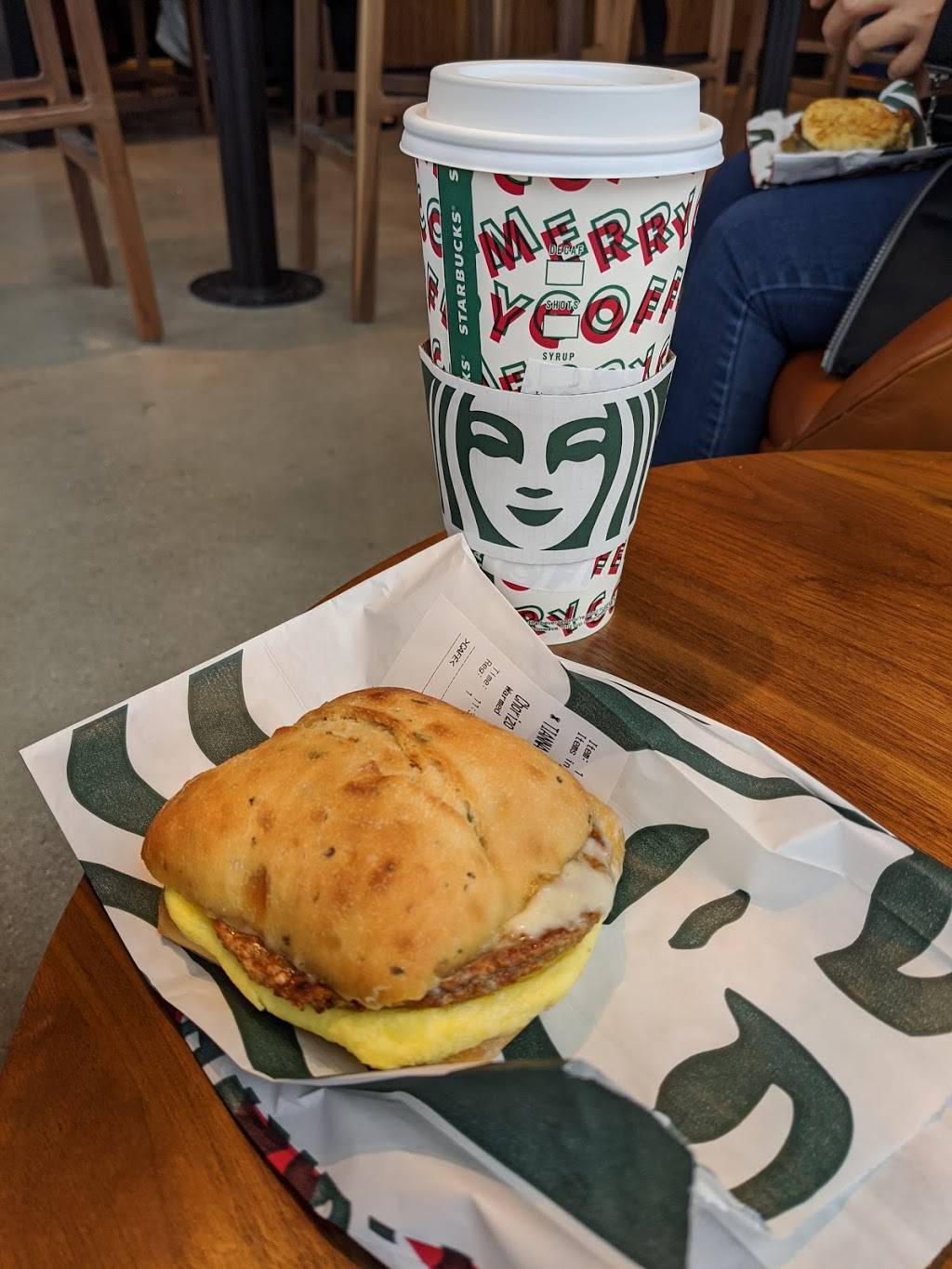 Starbucks | cafe | 465 Fuller Ave NE, Grand Rapids, MI 49503, USA | 6169165416 OR +1 616-916-5416