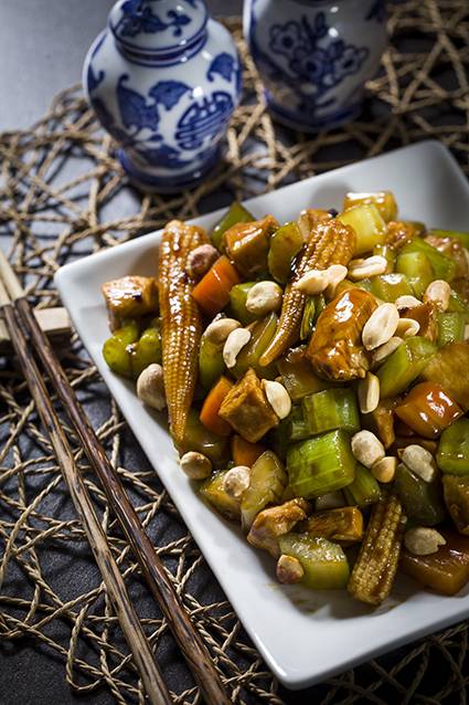 Asian Garden | restaurant | 226 S Bridge St, Elkton, MD 21921, USA | 4103983333 OR +1 410-398-3333