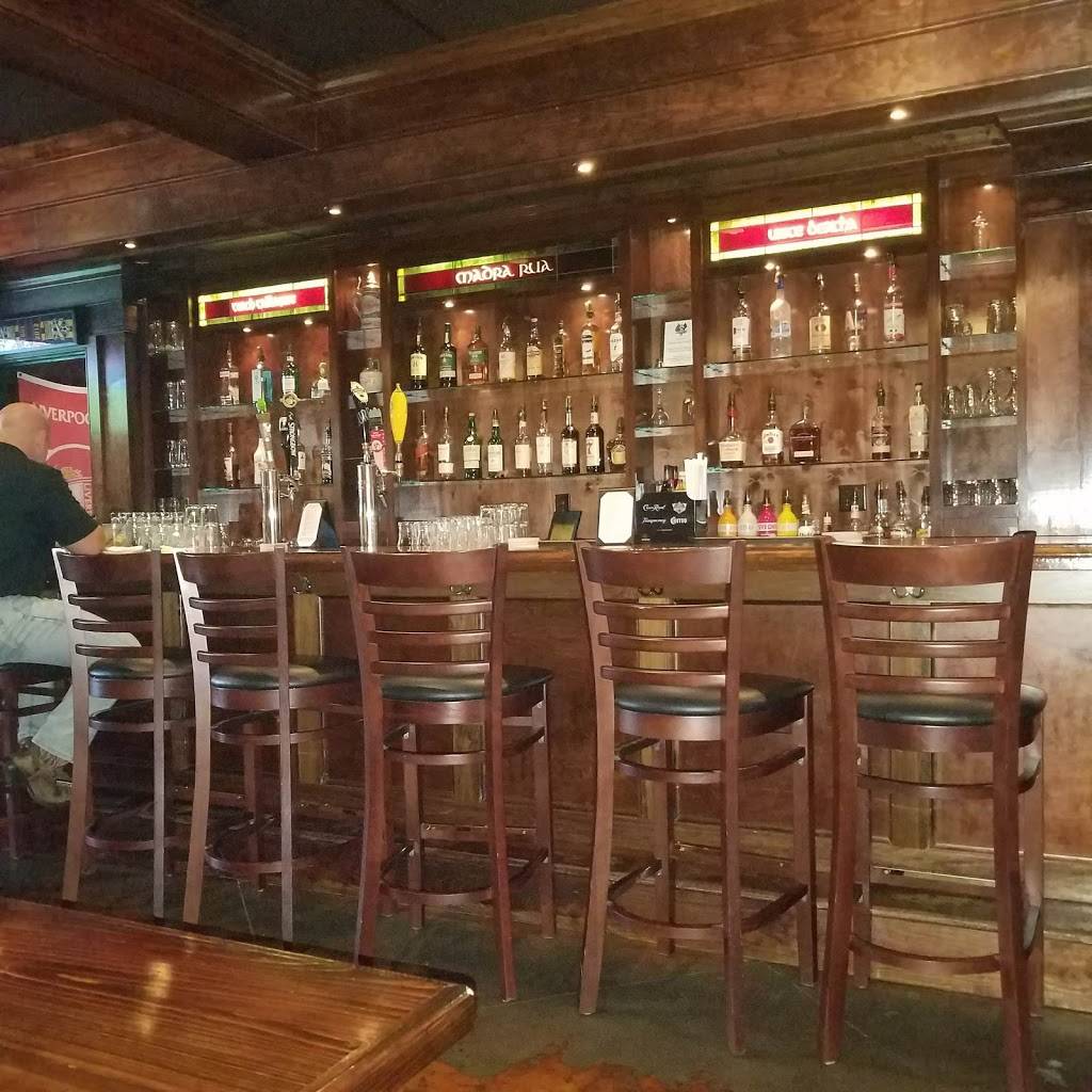 Madra Rua Irish Pub | restaurant | 2066 N Main St, Summerville, SC 29483, USA | 8438219434 OR +1 843-821-9434