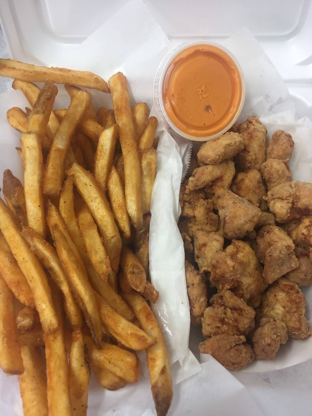 Stubbys Hot Wings | restaurant | 327 N Church St, Thomaston, GA 30286, USA | 7066470677 OR +1 706-647-0677